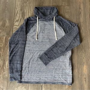 EXPRESS Men’s Blue Stripe Lightweight Pullover with Shawl Collar Size M